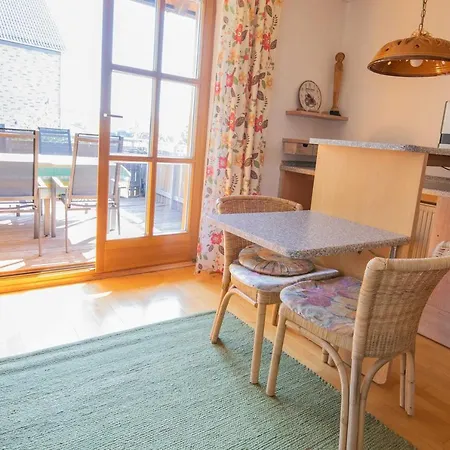 Schwatlo Apartment *